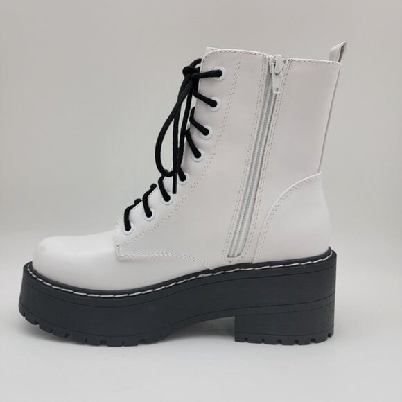 White Combat Boots On Chunky Platform with Lug Soles and Side Zipper - Picture 6 of 7